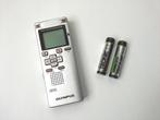 Dictaphone lecteur mp3 Olympus 2 Go + 2 piles rechargeables, Ophalen of Verzenden