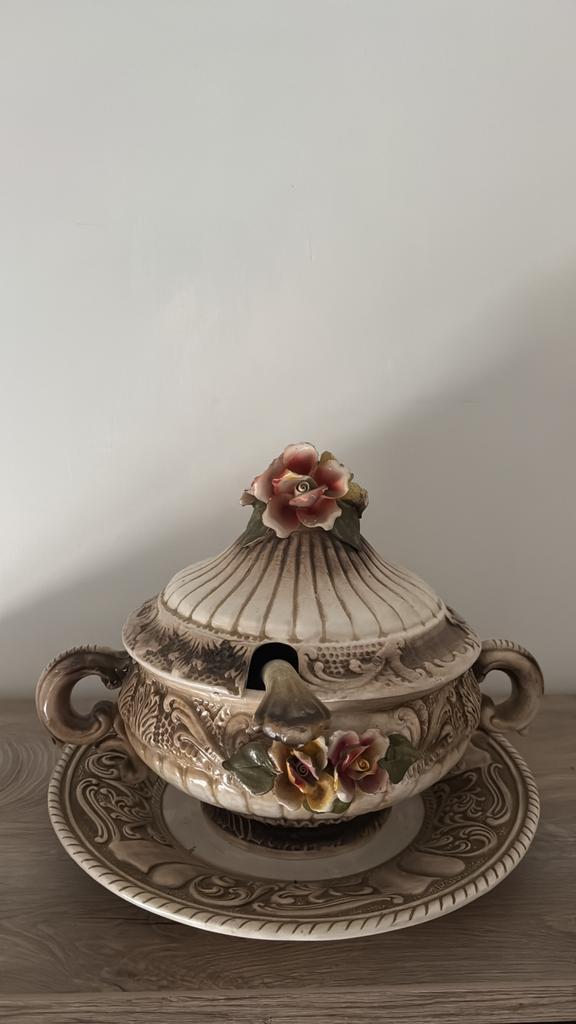 Antieke Italiaans soepterrine onderschotel lepel Capodimonte, Antiek en Kunst, Antiek | Schalen, Ophalen of Verzenden
