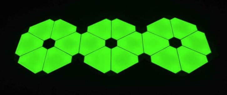 originele Nanoleaf Triangle Light Panels (18 panelen)., Maison & Meubles, Lampes | Appliques, Comme neuf, Enlèvement