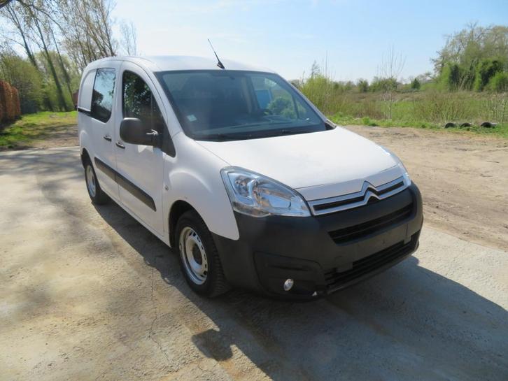 Citroën Berlingo 1.6 BlueHDi CLUB - 130.993km - 08/2018 - €6, Auto's, Bestelwagens en Lichte vracht, Bedrijf, Te koop, ABS, Airbags