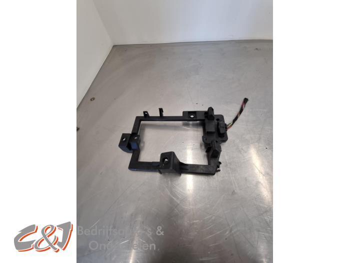 Steun (diversen) van een Iveco New Daily, Auto-onderdelen, Ophanging en Onderstel, Overige automerken, Gebruikt, 3 maanden garantie