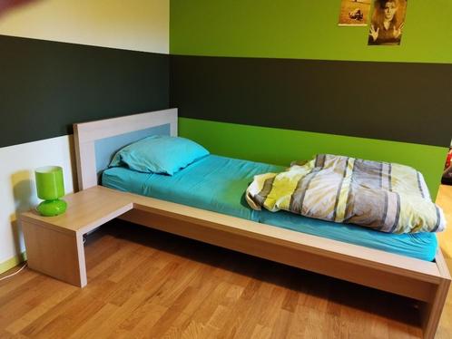 Slaap-/studeerkamer jeugd, Huis en Inrichting, Slaapkamer | Complete slaapkamers, Zo goed als nieuw, Eenpersoons, Ophalen