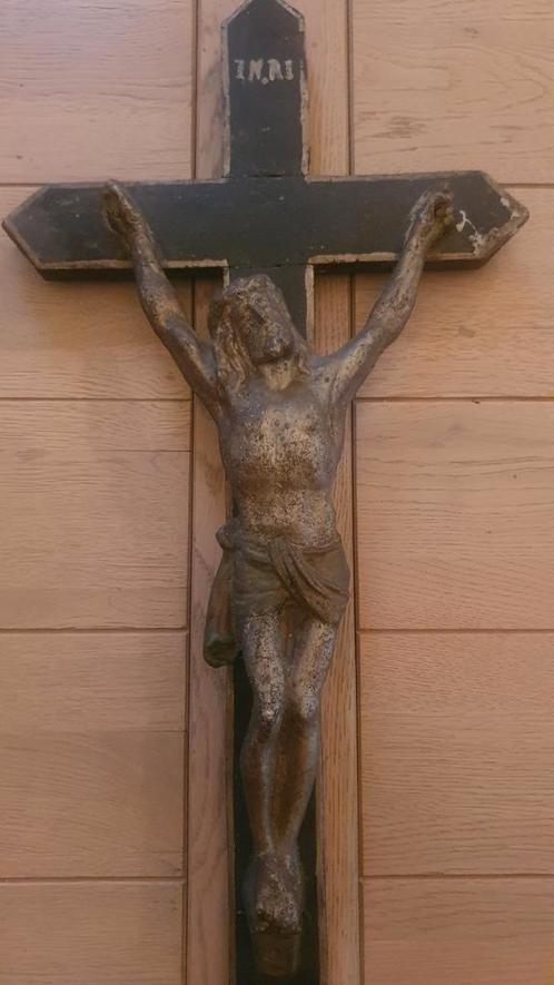 CRUCIFIX (A) crucifix croix murale antique 19ème siècle, Antiquités & Art, Antiquités | Objets religieux, Enlèvement ou Envoi