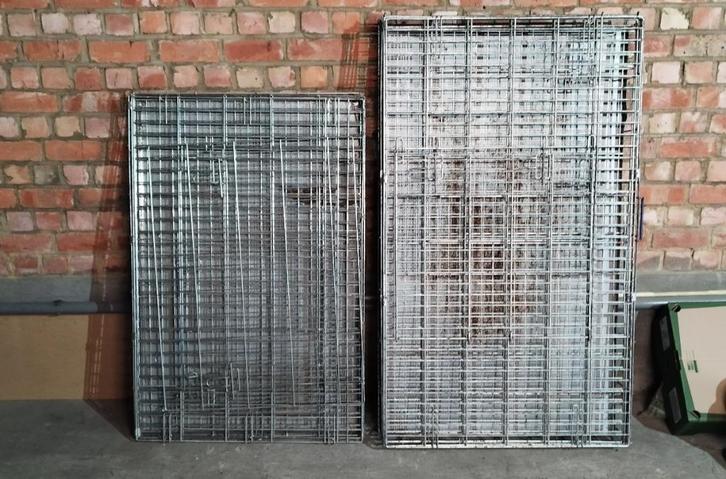 Hondenbenches XXL en L, nette staat, Dieren en Toebehoren, Hondenbenches, Zo goed als nieuw, Ophalen of Verzenden