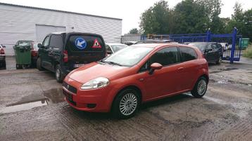 Fiat grande punto 1200cc essence 202000km clim GARANTIE beschikbaar voor biedingen