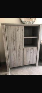 Te koop een mooi woonkamer kast., Ophalen