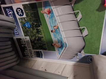 Bestway zwembad, Enlèvement ou Envoi, Comme neuf