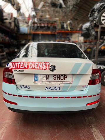 Skoda octavia berlin 5 porte 2016 pièces disponibles. beschikbaar voor biedingen