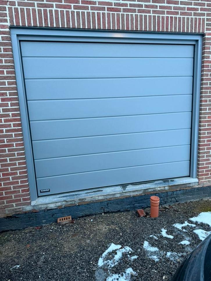Garagepoort, Auto diversen, Autostaanplaatsen en Garages