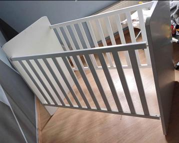 Transland meegroeibed Alix, wit L120 x B60 beschikbaar voor biedingen