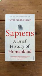 Sapiens - Yuval Noah Harari, Ophalen of Verzenden, Zo goed als nieuw