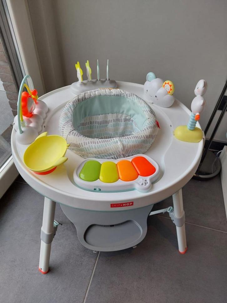 Skip*Hop activiteitentafel, Kinderen en Baby's, Speelgoed | Speeltafels, Zo goed als nieuw, Ophalen