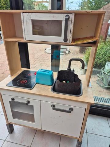 IKEA kinderkeuken beschikbaar voor biedingen