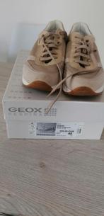 Basket GEOX beige Daim /cuir, Vêtements | Femmes, Chaussures, Comme neuf, Beige, Enlèvement ou Envoi