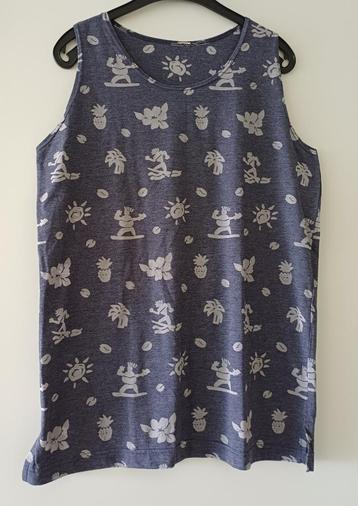 blauw-grijs topje met tekeningen beschikbaar voor biedingen