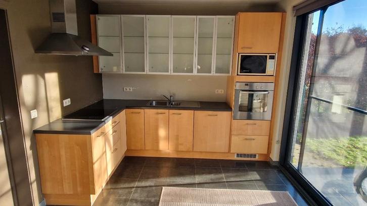 IKEA-keuken inclusief toestellen - bijna gratis-moet nu weg, Huis en Inrichting, Keuken | Complete keukens, Gebruikt, Hoekkeuken