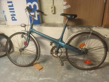 Vintage aluminium fiets gemaakt in RDA beschikbaar voor biedingen