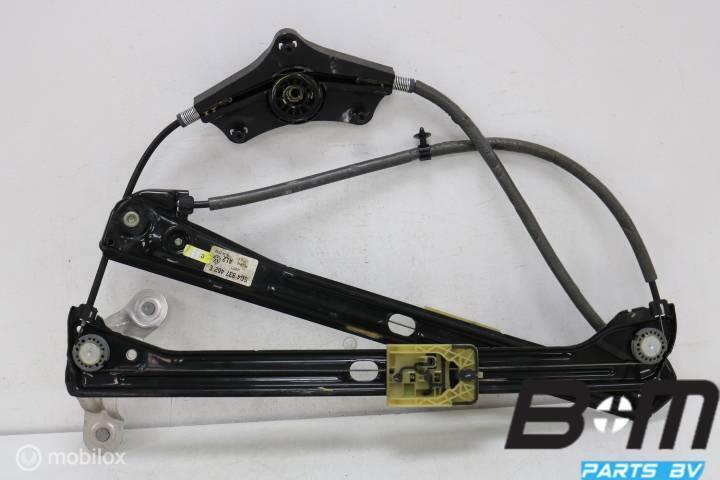Raammechaniek rechtsvoor VW Golf 7 5G4837462E, Auto-onderdelen, Ruiten en Toebehoren, Gebruikt