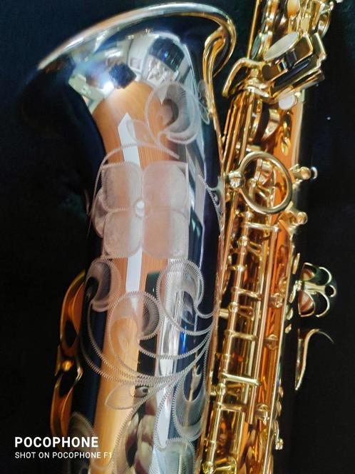 Yanagisawa A-WO32, Muziek en Instrumenten, Blaasinstrumenten | Saxofoons, Zo goed als nieuw, Alt, Met koffer, Ophalen
