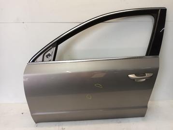 PORTE AVANT GAUCHE Skoda Superb (3TAA) (01-2008/05-2015)