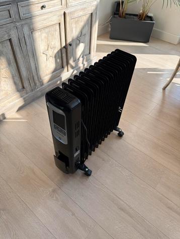 Olieverwarming (radiator) aigostar beschikbaar voor biedingen
