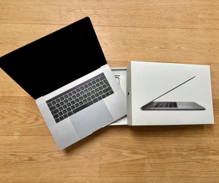 MacBook Pro 15 I 2016 I 2,7ghz 16go 512go new battery, Computers en Software, Apple Macbooks, Zo goed als nieuw, MacBook, 15 inch