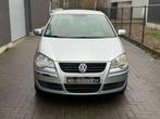 Volkswagen Polo 1.4i 16v Base 198,000KLM, Auto's, Te koop, Berline, Bedrijf, Benzine