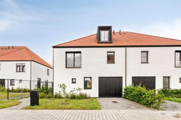 Huis te huur in Astene, 4 slpks beschikbaar voor biedingen