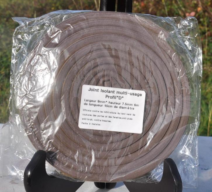rouleau de 6 M ruban mousse isolant multi usage, Bricolage & Construction, Isolation & Étanchéité, Neuf, Autres matériaux, Enlèvement ou Envoi