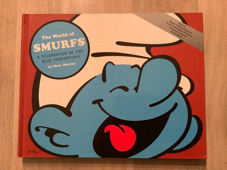 The World of Smurfs: A Celebration of Tiny Blue Proportions, Boeken, Film, Tv en Media, Zo goed als nieuw, Media, Ophalen of Verzenden