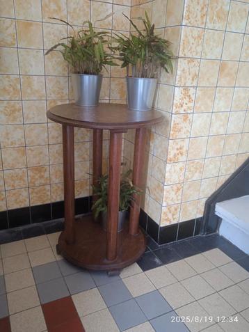 Leuk Art Deco bijzettafeltje beschikbaar voor biedingen