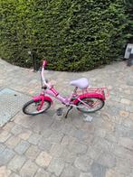 Kinderfiets (steunwielen verkrijgbaar), Ophalen, Zo goed als nieuw