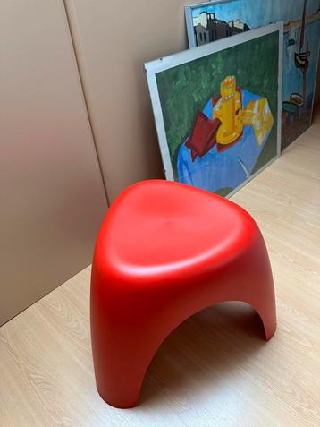 Vintage kruk VITRA, gemerkt beschikbaar voor biedingen