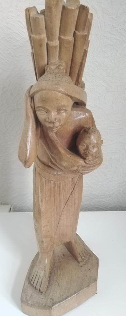Statuette Africaine.  La Porteuse et l' Enfant, Antiquités & Art, Art | Art non-occidental, Enlèvement ou Envoi