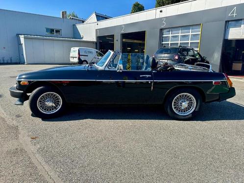 MOOIE MGB LIMITED EDITION +SPAAK VELGEN + LEDER, Auto's, Oldtimers, Particulier, Radio, MG, Benzine, Cabriolet, 2 deurs, Handgeschakeld