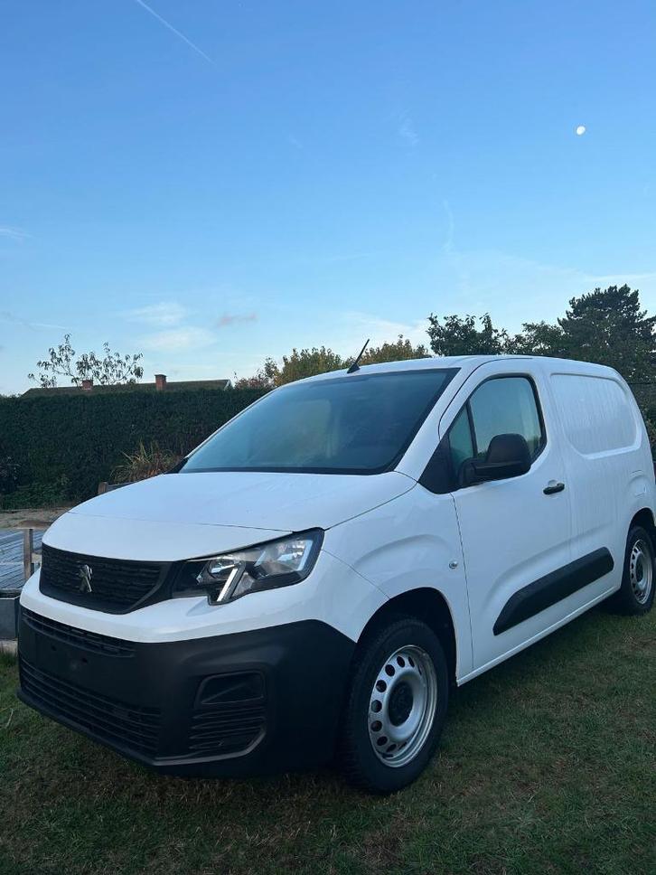 PEUGEOT PARTNER 1.5 BLUE HDI/NIEUW/13542KM/GARANTIE+VAB, Auto's, Peugeot, Bedrijf, Partner, ABS, Airbags, Airconditioning, Bluetooth