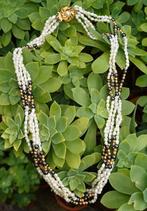 5 streng parelsnoer met zilver slotje, Handtassen en Accessoires, Ophalen of Verzenden, Zo goed als nieuw, Zilver, Zilver