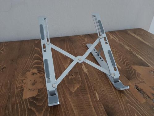 Laptop stand  – handige gadget!, Computers en Software, Laptopstandaarden, Nieuw, In hoogte verstelbaar, Ophalen of Verzenden