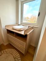 Ververstafel met riet/rotan look, Ophalen, Zo goed als nieuw