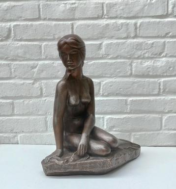 Vintage beeld van de Kleine Zeemeermin in Kopenhagen. beschikbaar voor biedingen
