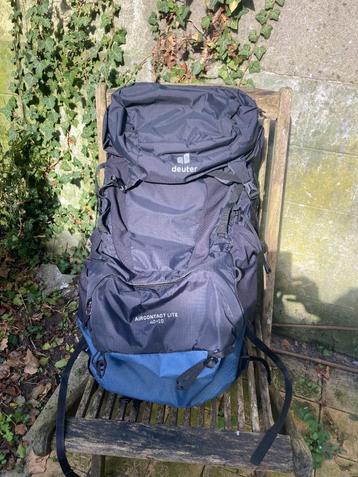 Deuter Aircontact trekkingrugzak met regenhoes - NIEUWSTAAT beschikbaar voor biedingen