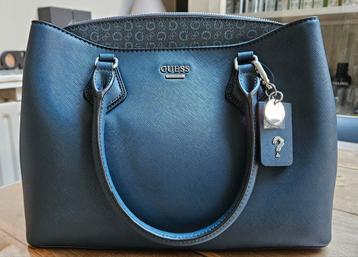 Nieuwe blauwe Guess handtas beschikbaar voor biedingen
