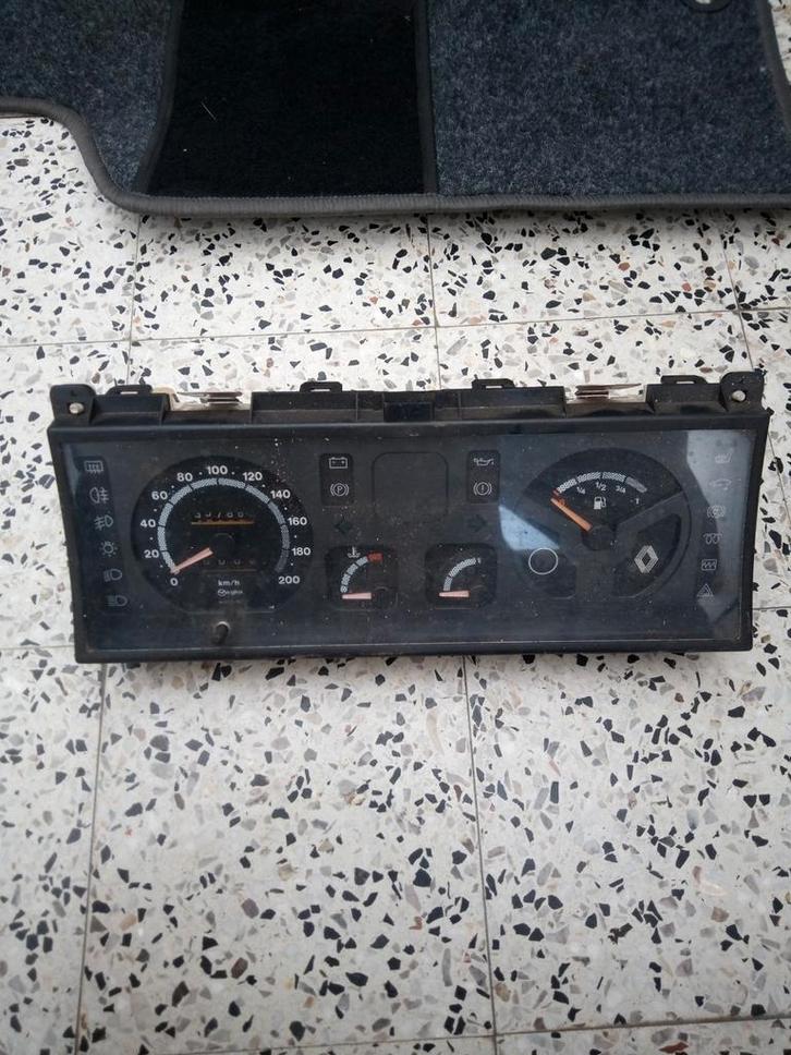 Renault espace, Autos : Pièces & Accessoires, Tableau de bord & Interrupteurs, Renault, Utilisé, Enlèvement ou Envoi