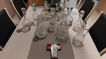 Set van 10 glazen + kristallen karaffen: whisky, cognac, por