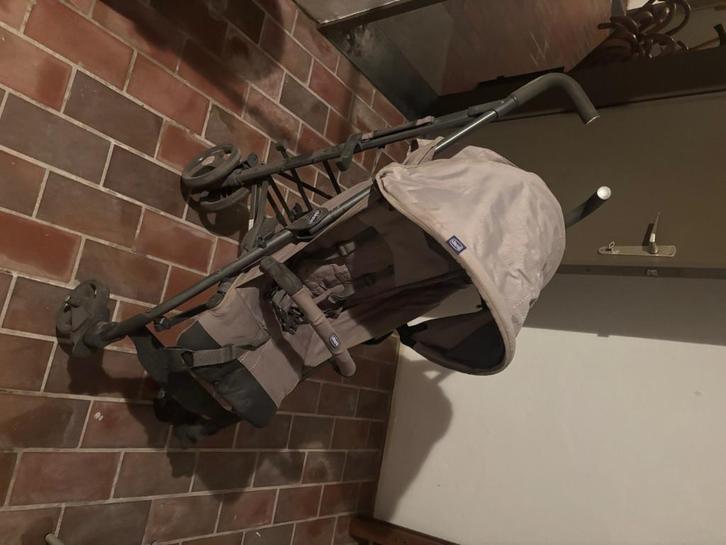Chicco Liteway 4 – inklapbare buggy, Kinderen en Baby's, Buggy's, Zo goed als nieuw, Overige merken, Ophalen