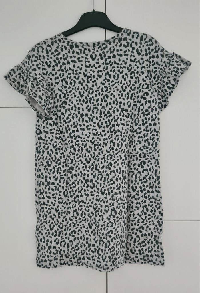 OshKosh korte losse sweatjurk luipaardprint, maat 10/12 jaar, Kinderen en Baby's, Kinderkleding | Maat 140, Gebruikt, Meisje, Jurk of Rok