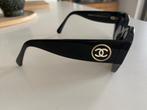 Channel dames zonnebril, Handtassen en Accessoires, Zonnebrillen en Brillen | Dames, Zonnebril, Zwart, Zo goed als nieuw, Ophalen