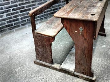 Vintage oude lessenaar, Enlèvement