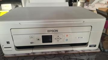 EPSON XP-345 werk niet meer, met 14 st. nieuwe cartridges beschikbaar voor biedingen