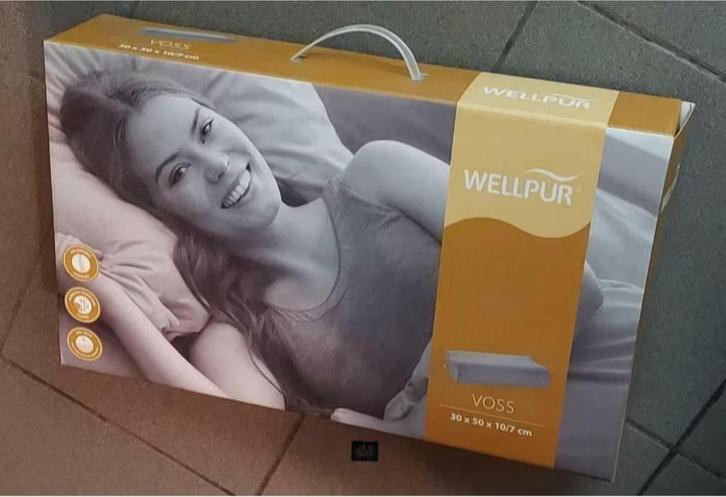 WELLPUR VOSS traag schuim contour kussen, nieuw in doos., Huis en Inrichting, Slaapkamer | Beddengoed, Nieuw, Kussen, Grijs, Ophalen of Verzenden
